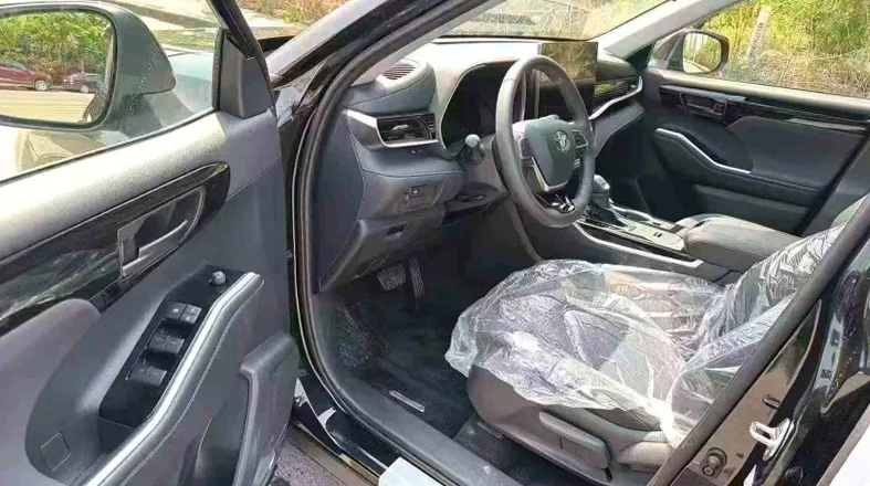 丰田汉兰达 后面外观三