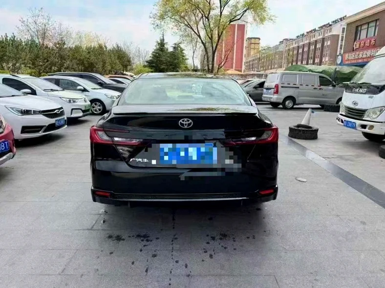 丰田凯美瑞 驾驶室