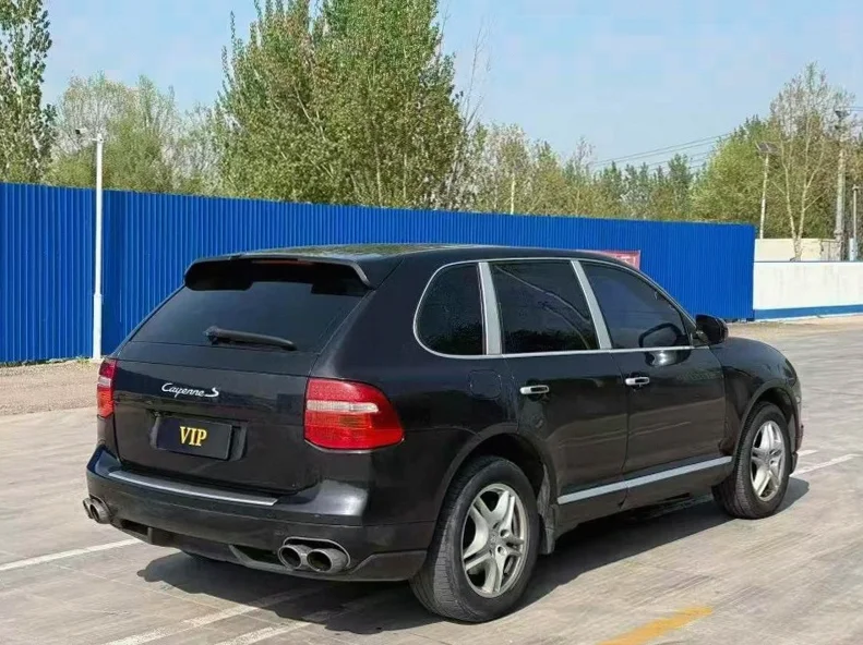 保时捷卡宴 后面外观二