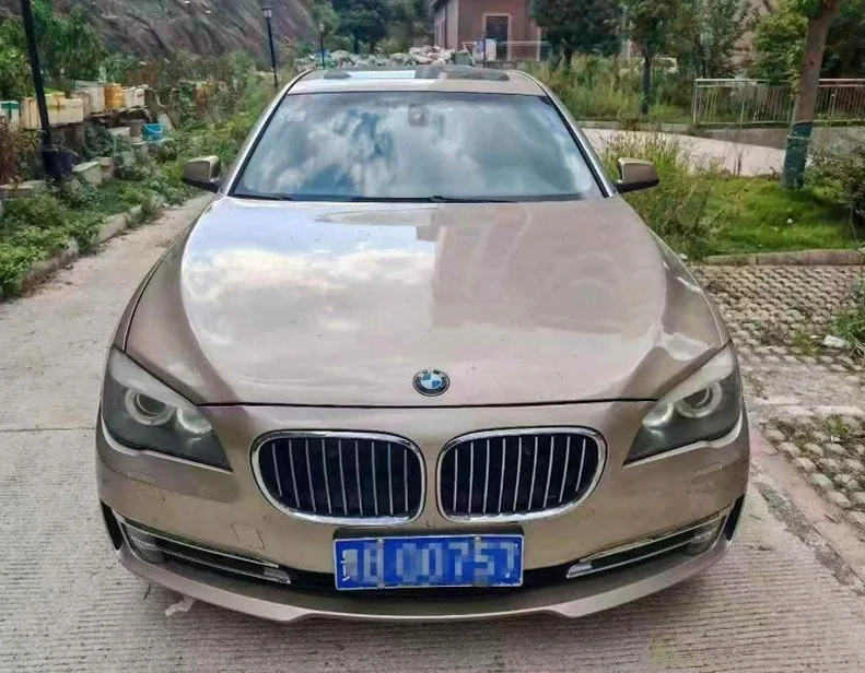 12年宝马740Li 3.0T自动顶配