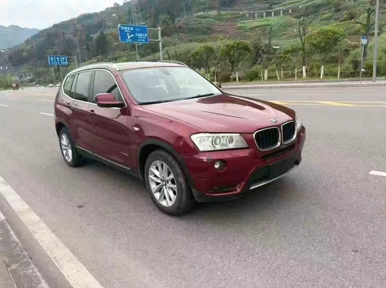 宝马X3 内饰前排