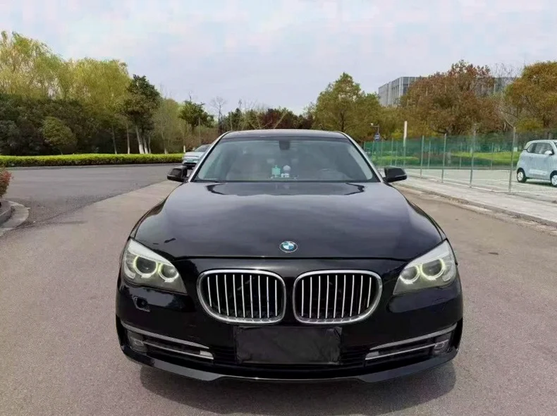 14年宝马740Li 3.0T四驱顶配