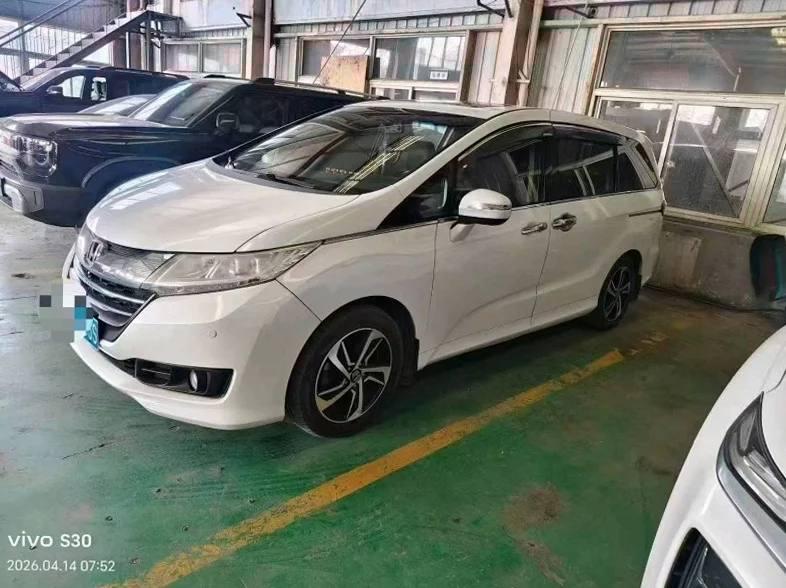 本田奥德赛 正面外观二