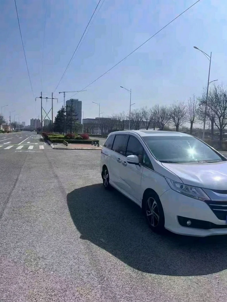 本田奥德赛 正面外观二