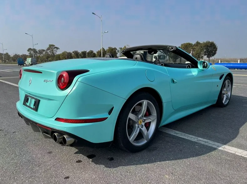 法拉利California 内饰后排