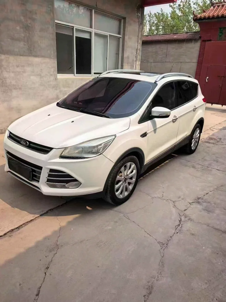 福特翼虎 正面外观三