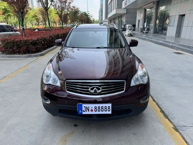 15年英菲尼迪QX50优雅版