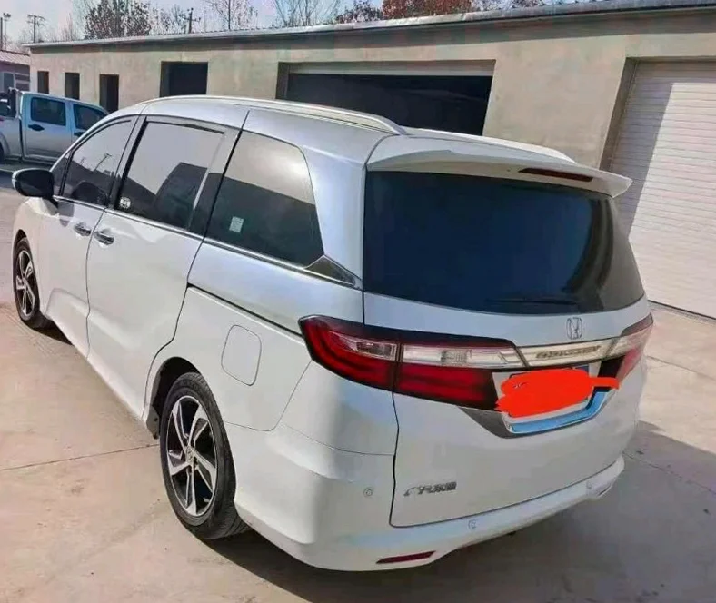 本田奥德赛 后面外观三
