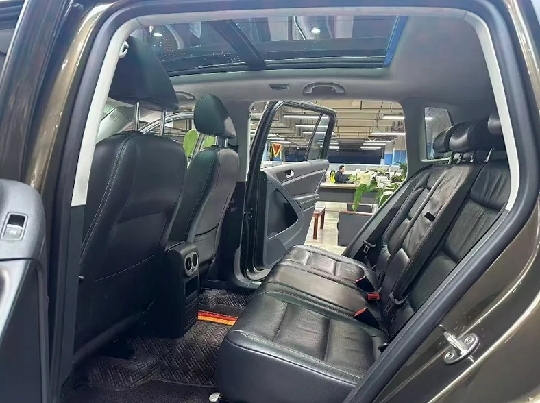 大众途观 后面外观三