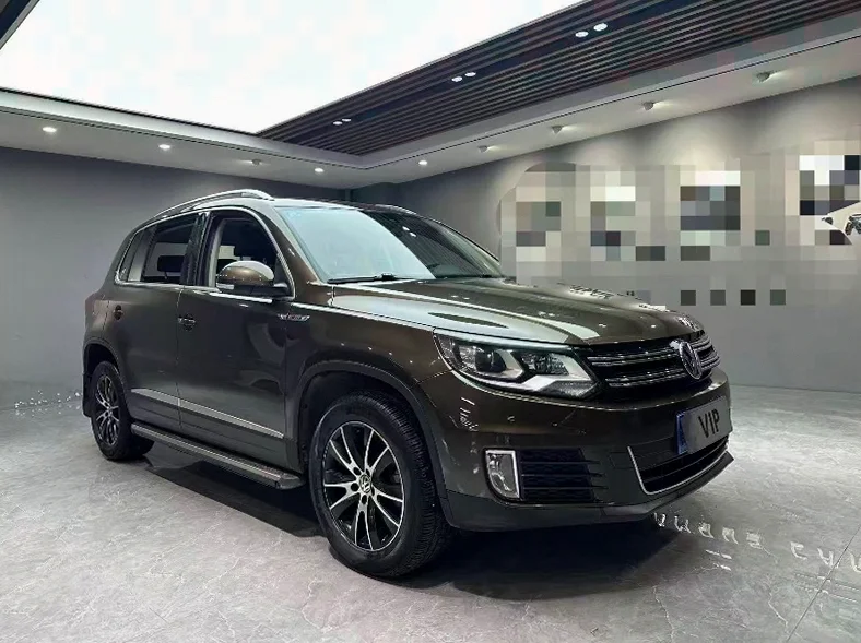 大众途观 驾驶室