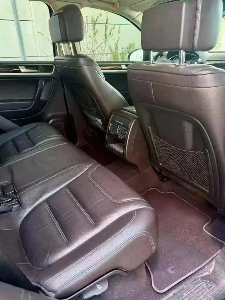 大众途锐 后面外观三