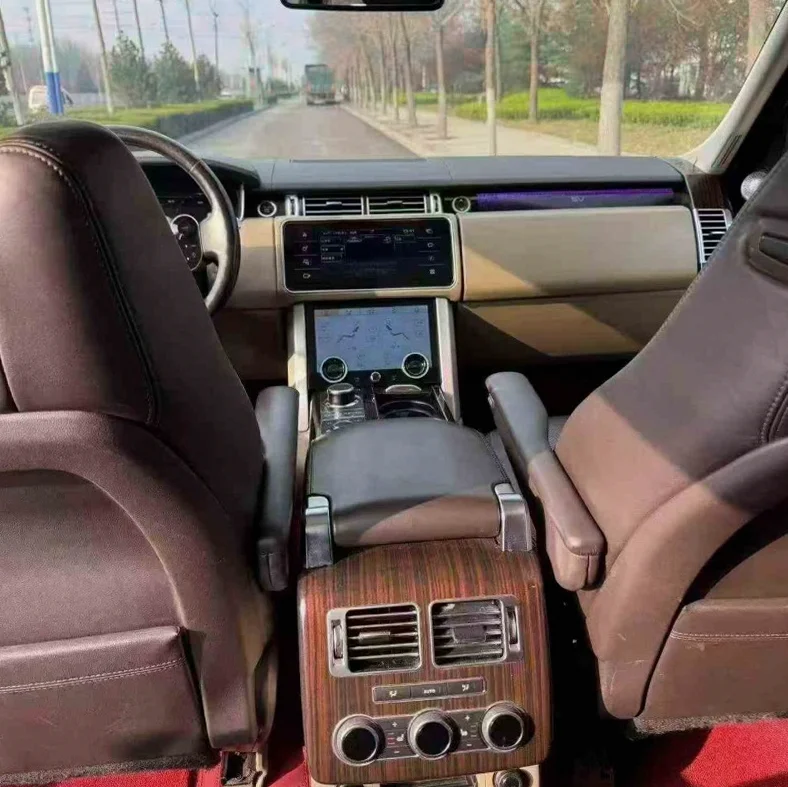 路虎揽胜行政 后面外观三