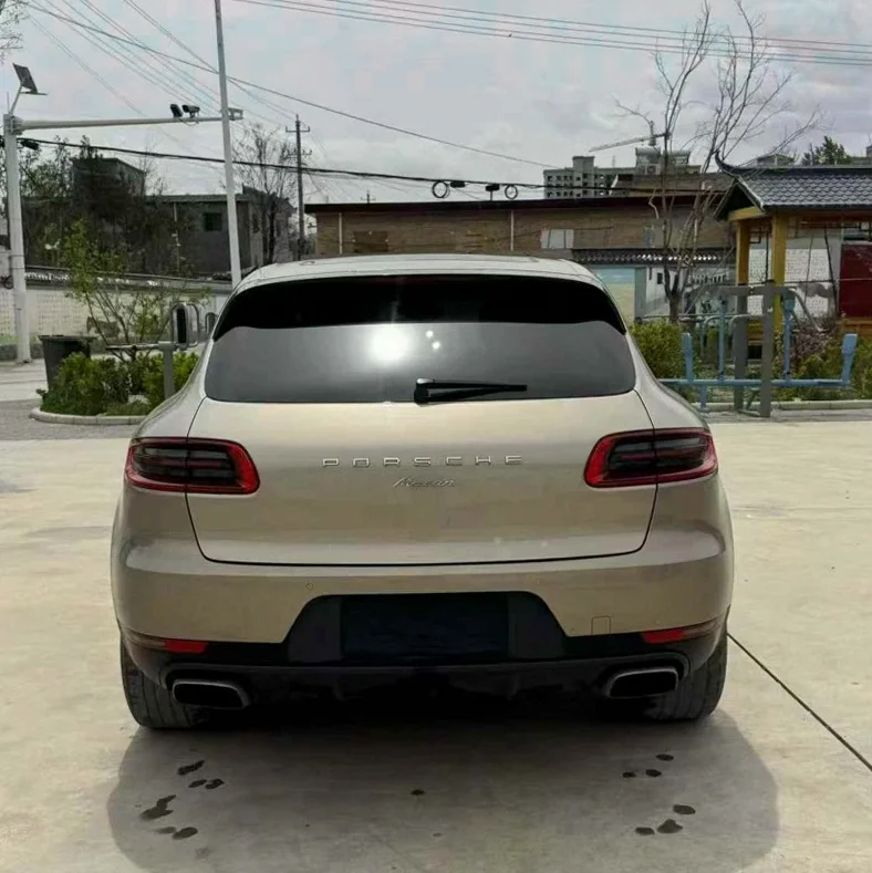 保时捷Macan 内饰后排