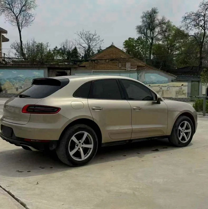 保时捷Macan 内饰前排