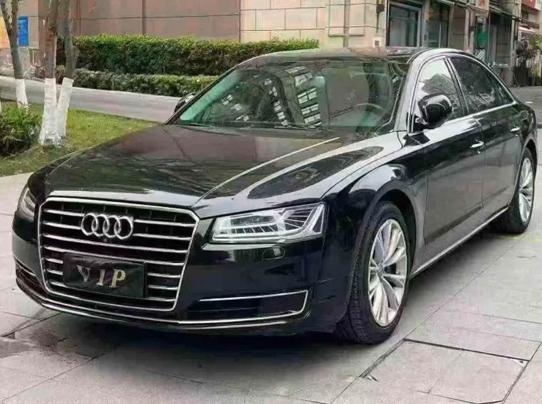 奥迪A8L 正面外观二