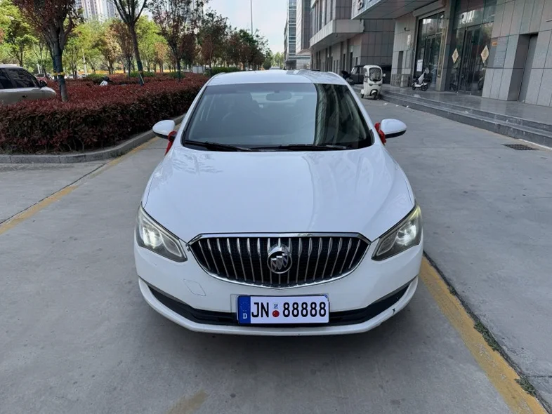 17年别克英朗手动进取型