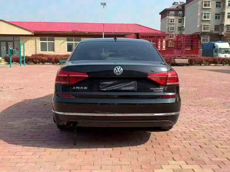 大众帕萨特 驾驶室