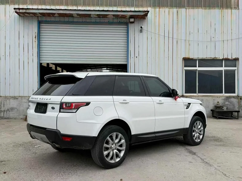 路虎揽胜运动 内饰前排