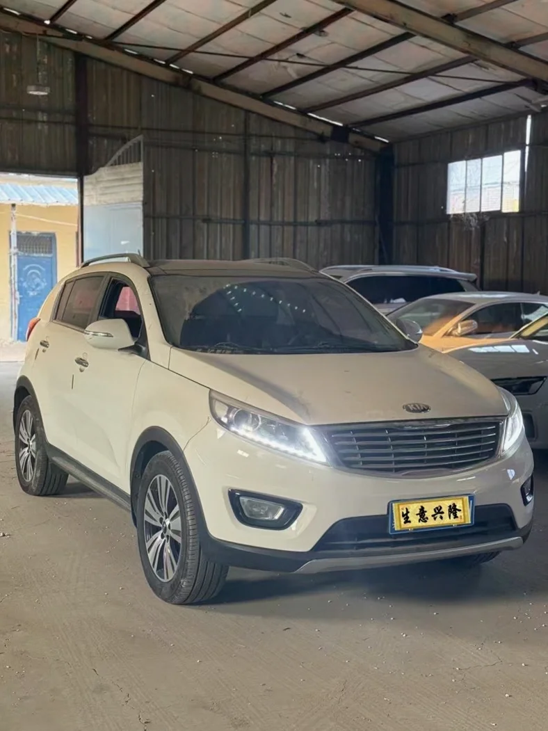 起亚智跑 正面外观二