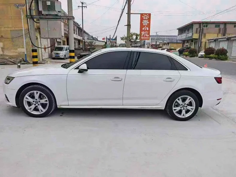 奥迪A4L 正面外观三