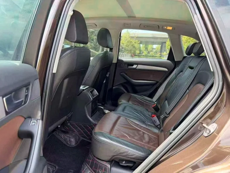 奥迪Q5 后面外观二