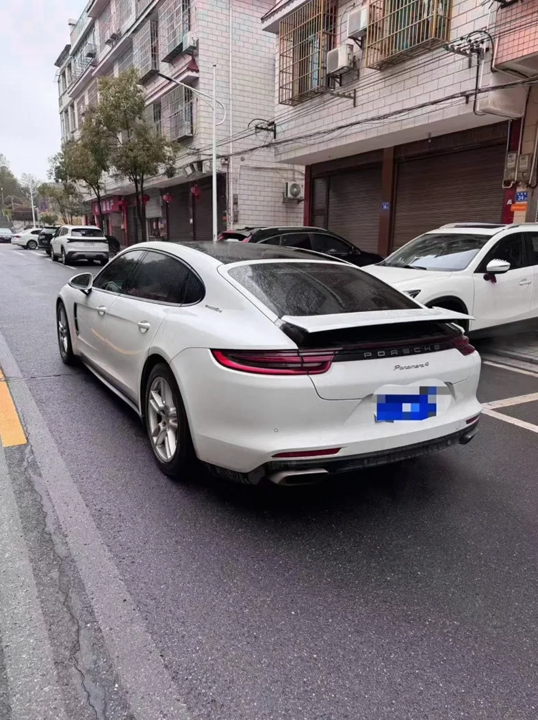 保时捷帕拉梅拉 内饰前排