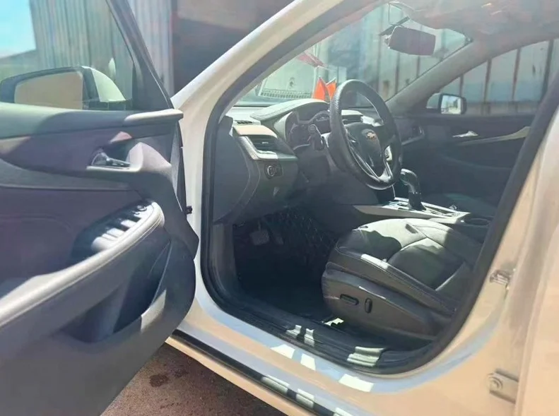 雪佛兰迈锐宝 后面外观一