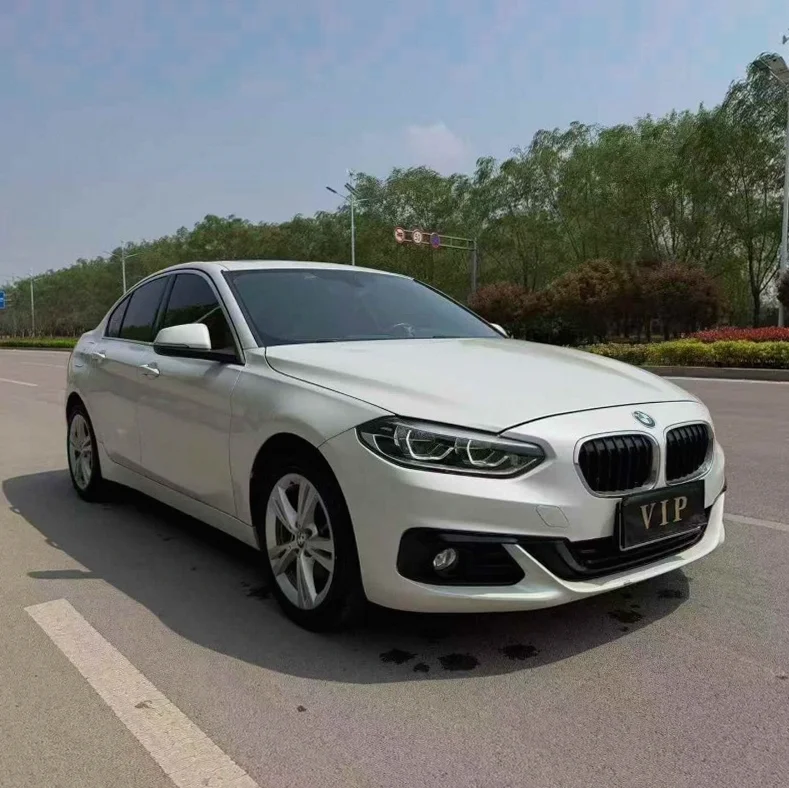 宝马1系 正面外观二