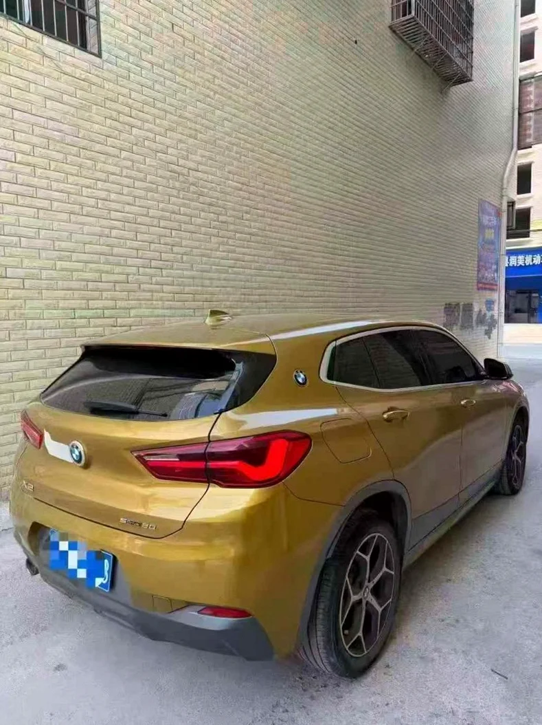 宝马X2 内饰前排