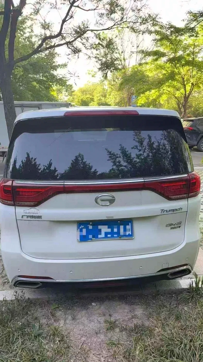 传祺M8 后面外观三