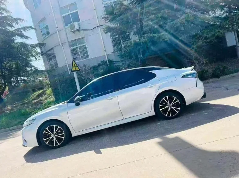 丰田凯美瑞 正面外观三