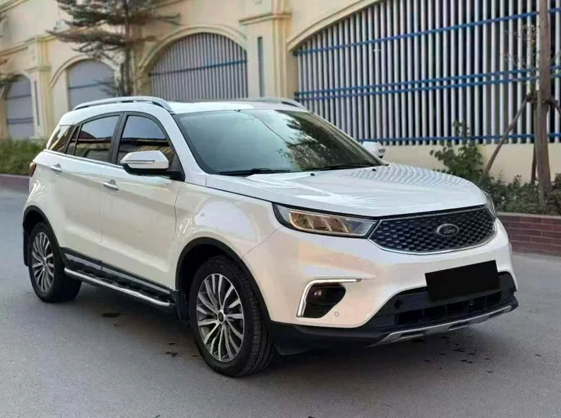 福特领界 正面外观三