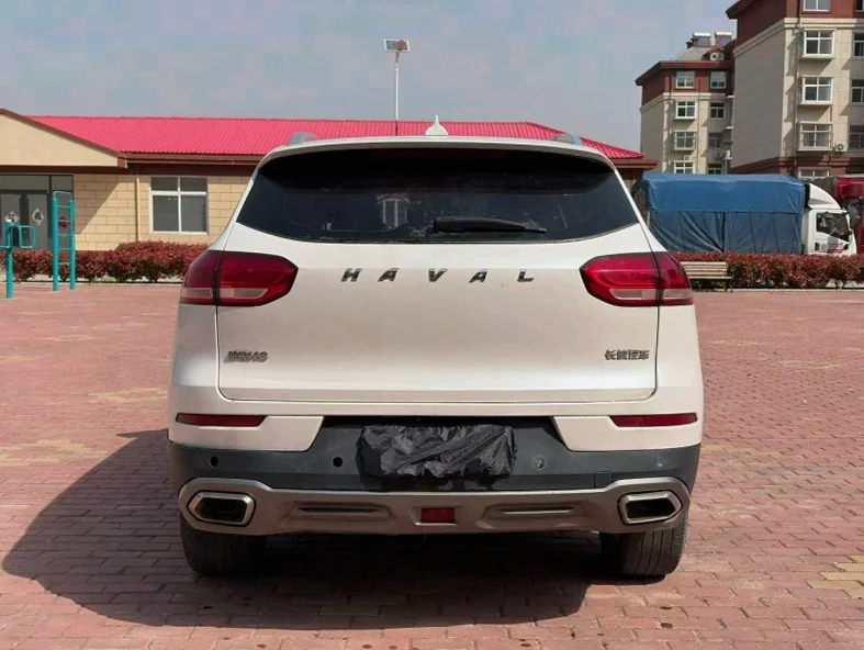 哈弗H6 后面外观二