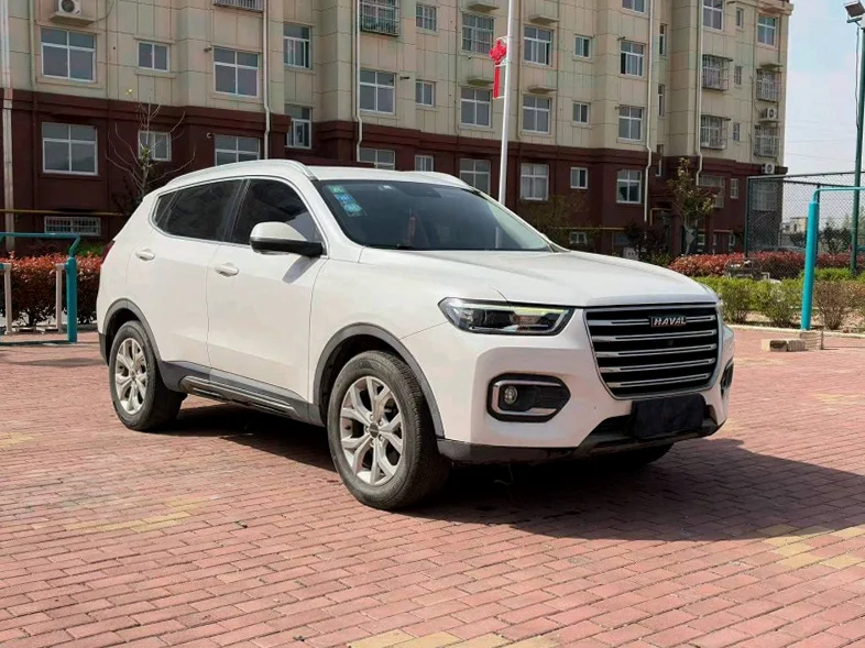 哈弗H6 正面外观三