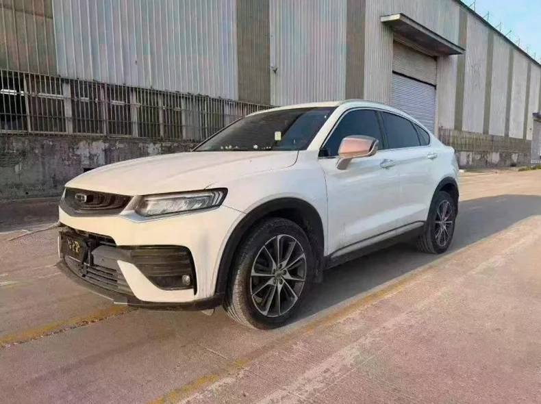 吉利星越 正面外观三