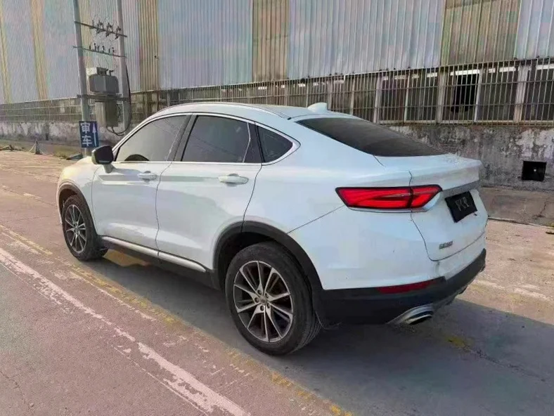 吉利星越 内饰后排