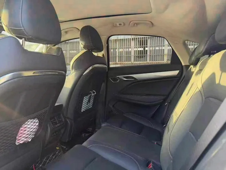 吉利星越 后面外观二