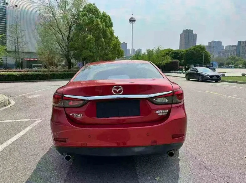 马自达阿特兹 内饰后排