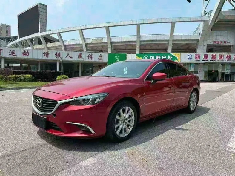 马自达阿特兹 正面外观二