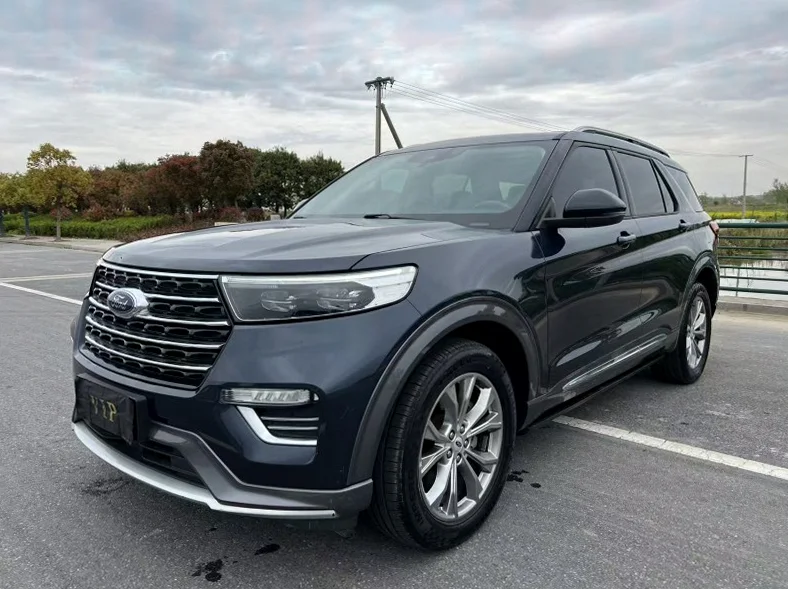 福特探险者 正面外观三