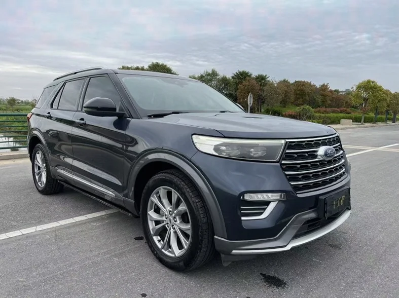 福特探险者 正面外观二