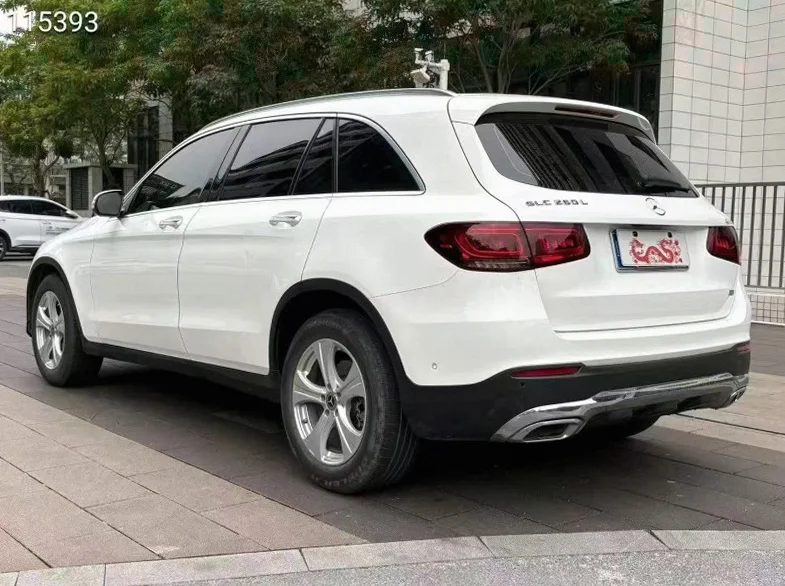 奔驰GLC 内饰前排