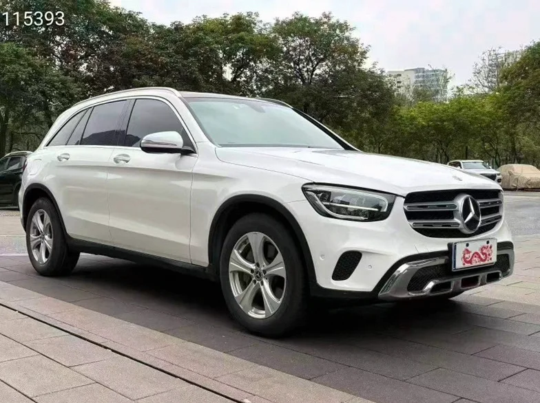 奔驰GLC 正面外观二