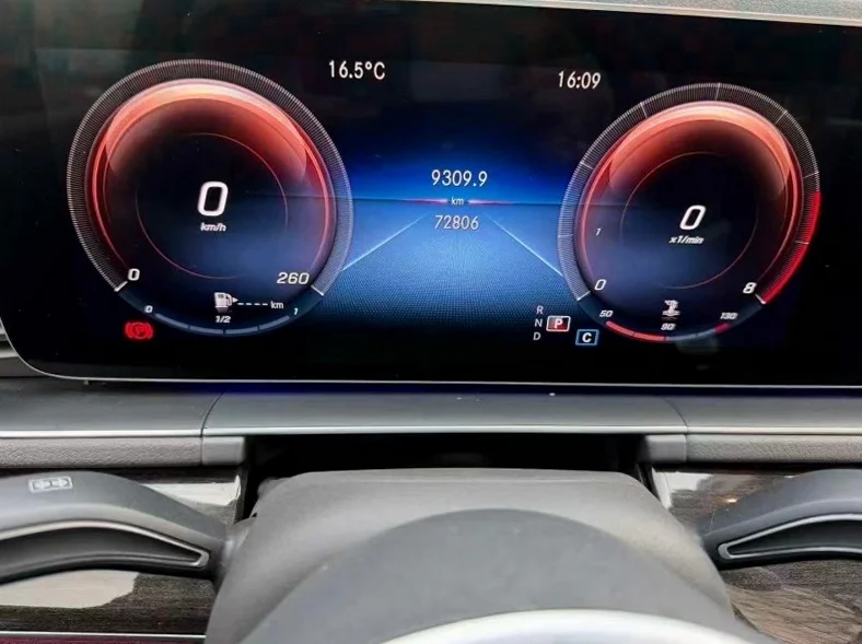 奔驰GLE 内饰前排