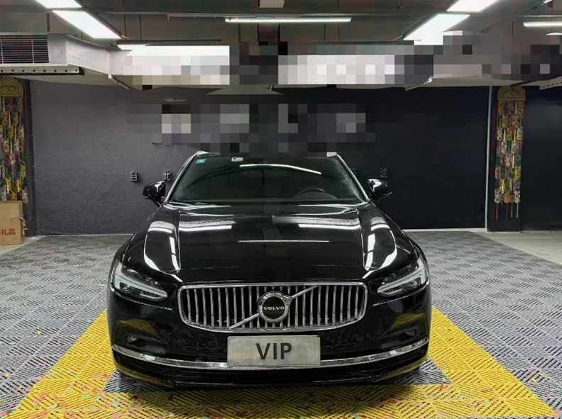 20年沃尔沃S90致远豪华版