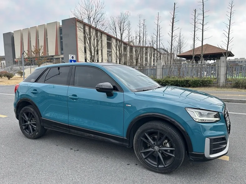 奥迪Q2 正面外观二