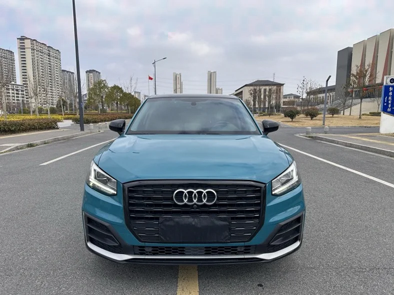 21年奥迪Q2L 动感型高配