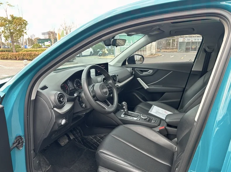 奥迪Q2 后面外观三