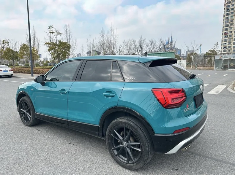 奥迪Q2 后面外观一