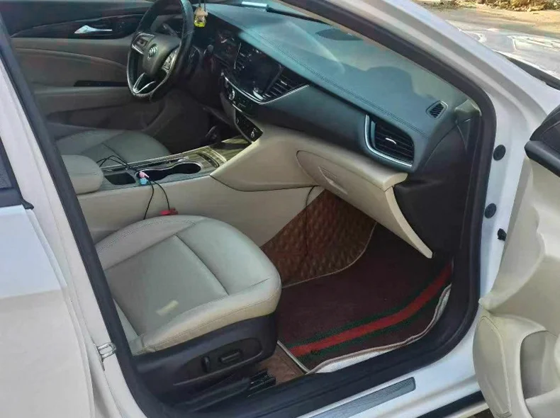 别克君威 后面外观三